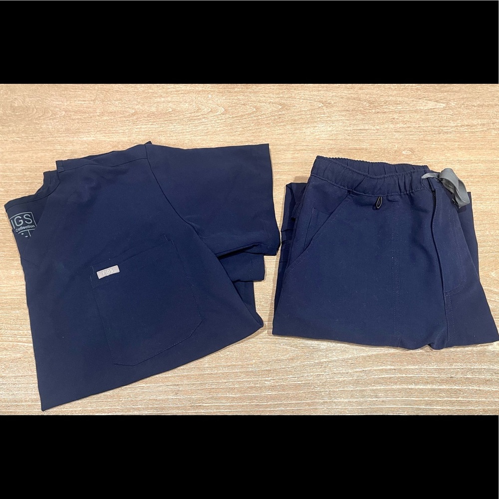 Figs scrub set